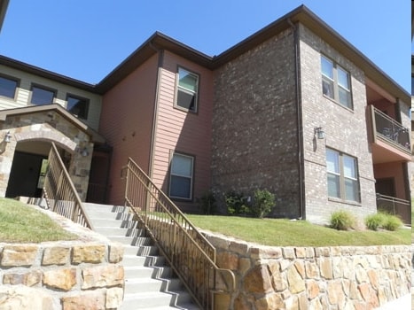 Photo - Villas on the Hill