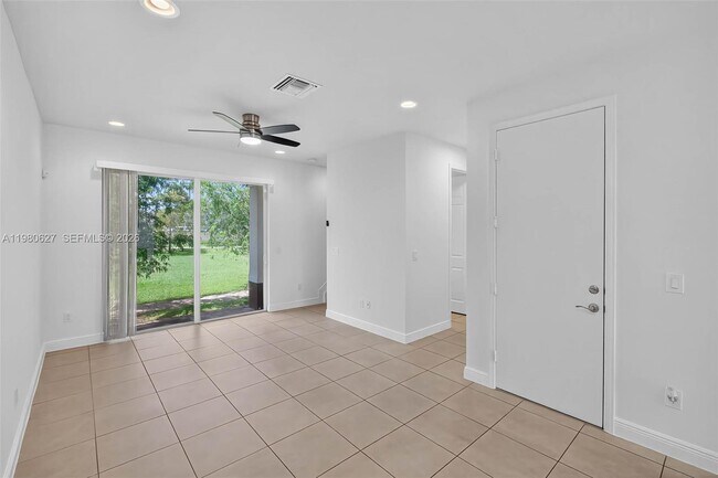 Photo - 7657 NW 88th Terrace