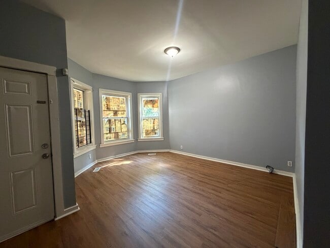 Photo - 6006 S Marshfield Ave Unit 1