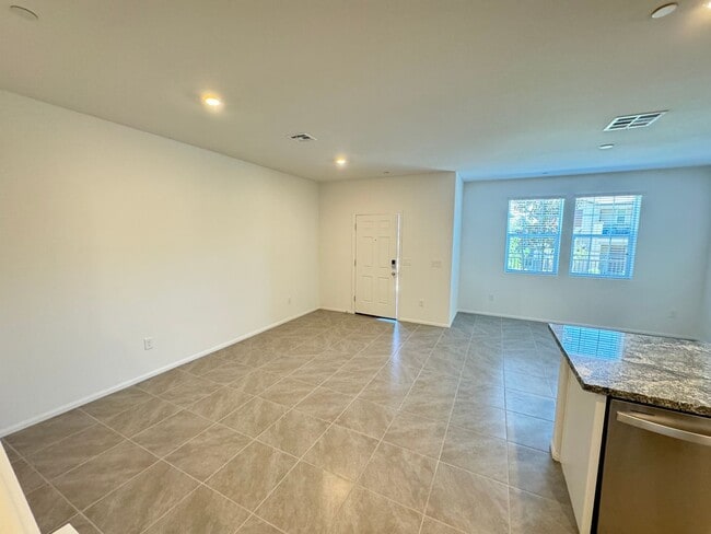 Photo - Charming 3-Bedroom Home with Open Layout, Balcony & Modern Finishes!