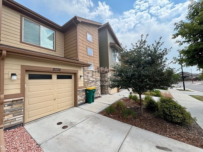 Building Photo - 9736 Clermont Ln
