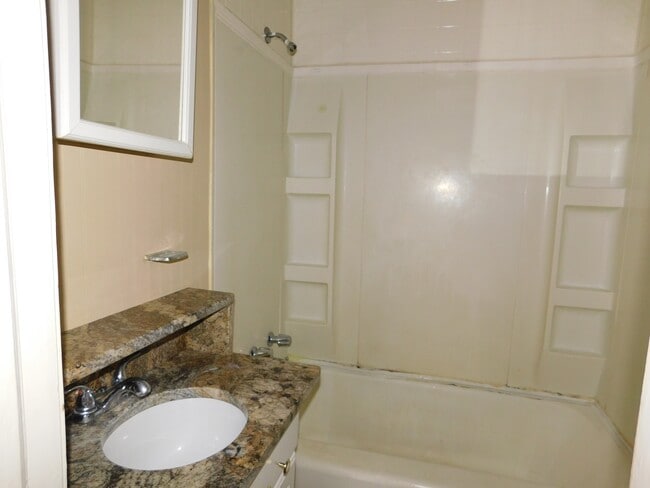 Photo - 1405 Gregg Ave