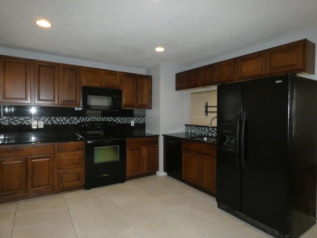 Photo - Beautiful Home in Gladstone, MO!