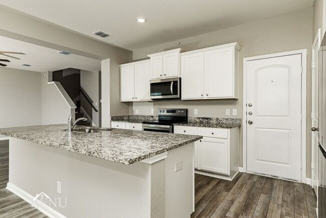 Photo - 2815 Praline Ferry