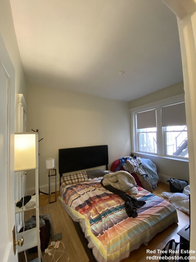 Photo - 1822 Beacon St Unit 7