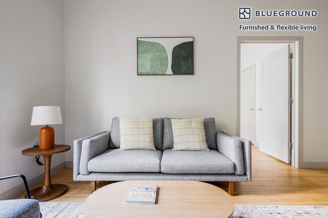 Photo - 320 D St Unidad FL1-ID1253