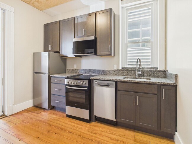 Photo - 7 E Franklin St Unidad 3