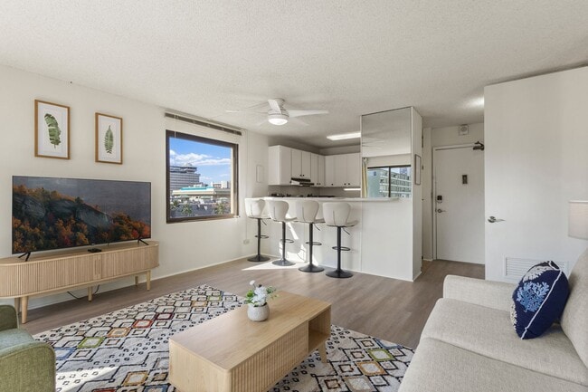 Photo - Waikiki Hideaway · Canal Views•Pool•Parking•W/D