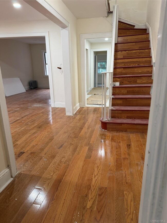 Photo - 30-21 37th St