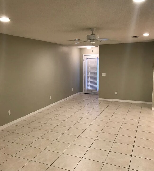 Photo - 104 Andalusia Rd