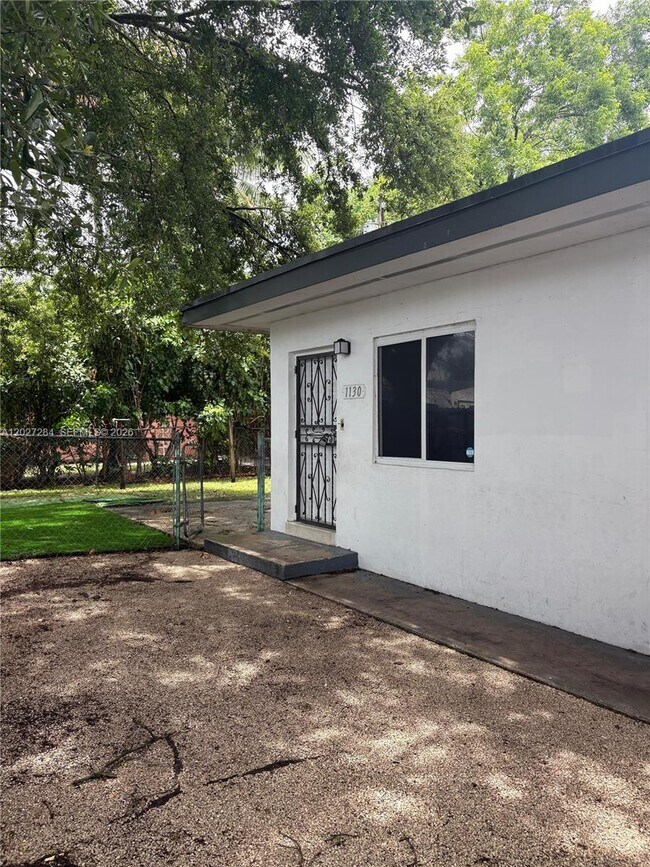 1130 NW 76th St Unidad 1130