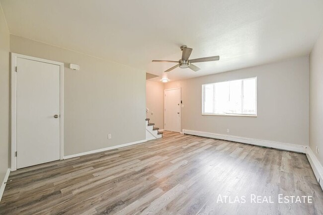 Photo - 5703 S Pearl St Unit 06