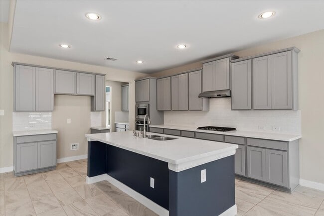 Photo - 4071 Northern Spruce Dr