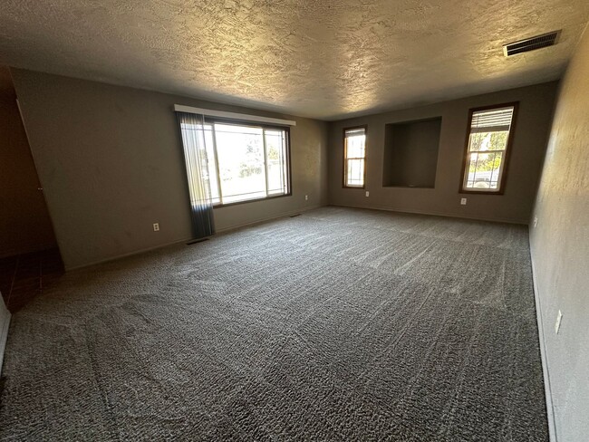 Photo - Three Bedroom Home in Keizer