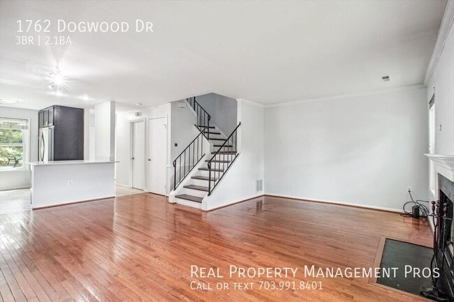Photo - 1762 Dogwood Dr