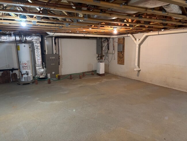 Photo - 710 Forest Dr