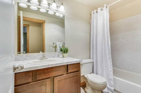 Photo - Waterstone at Silver Creek