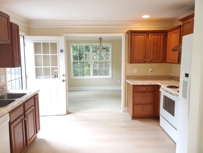 Photo - 1456 Kennesaw Dr NW