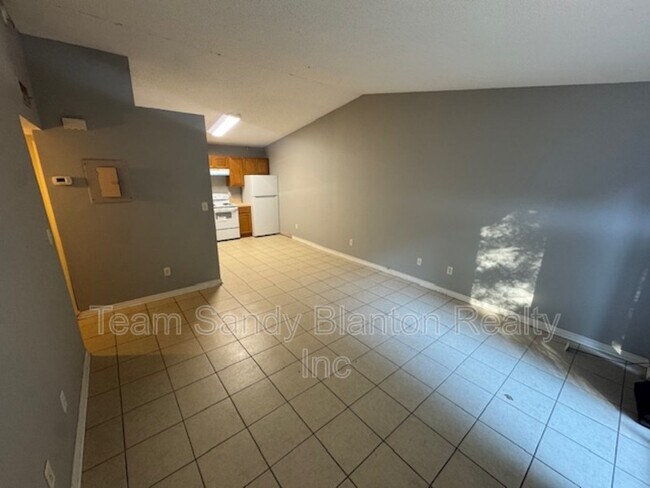 Photo - 6823 Tiki Ln