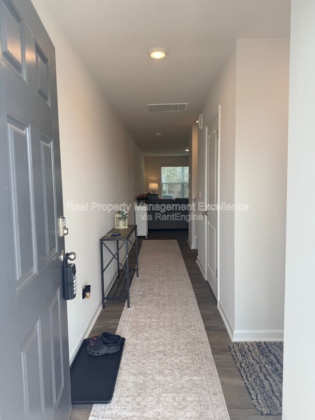 Photo - 58 Sweet Mdw Rd