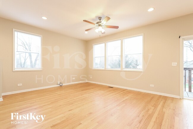 Photo - 217 Fairfield Dr