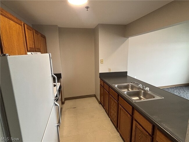 Photo - 59 Lincoln Way E Unit 602