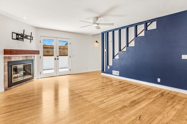 Photo - Spacious 3 Bed / 3 Bath Ocean Beach Townhome with Private Patio & Garage - Available NOW
