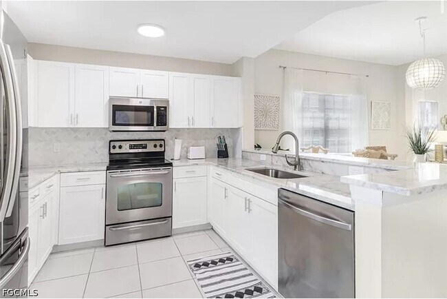 Photo - 4450 Botanical Pl Cir Unit 6