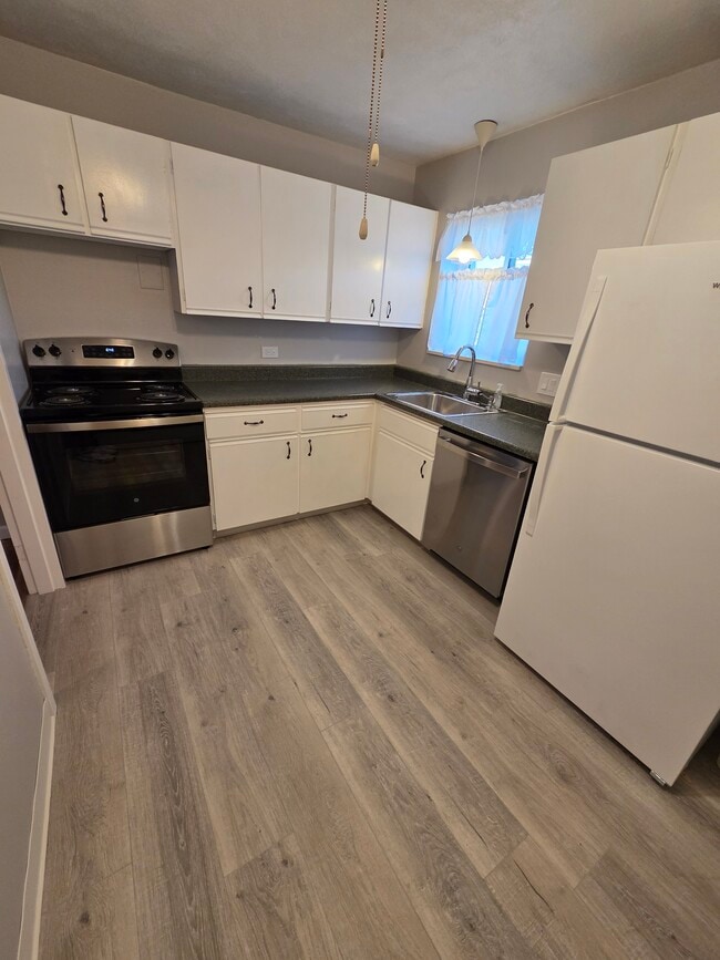 Kitchen - 7801 W 35th Ave Unit #102