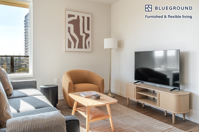 Photo - 2333 Calle Del Mundo Unit SI FL6-ID2136