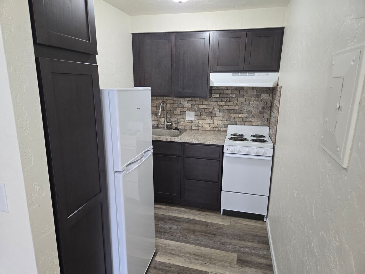 Photo - Studio unit in Bellingham Unit #33