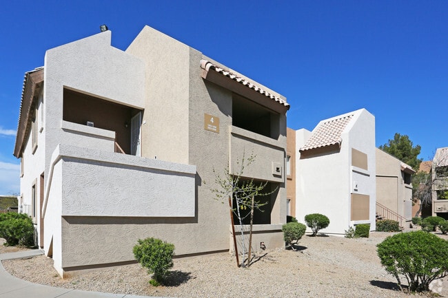 Photo - Galleria Apartments