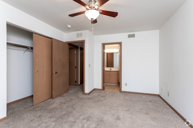 3BR, 1.5BA