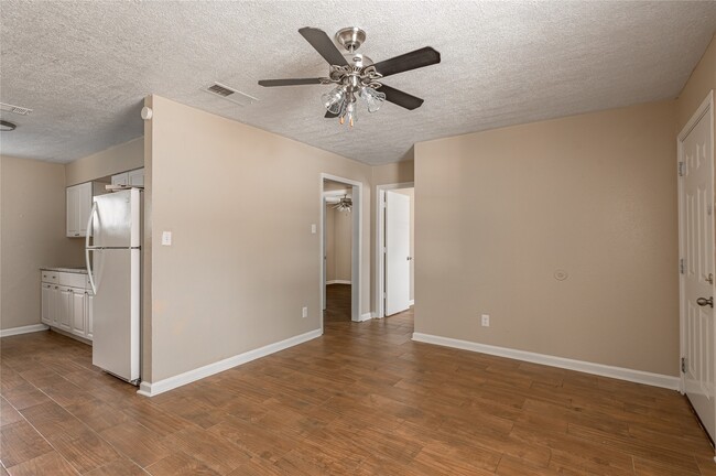 Photo - 760 Cline St Unidad 14