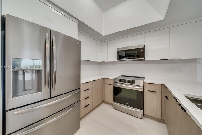 Photo - 140 S Dixie Hwy Unit 1007