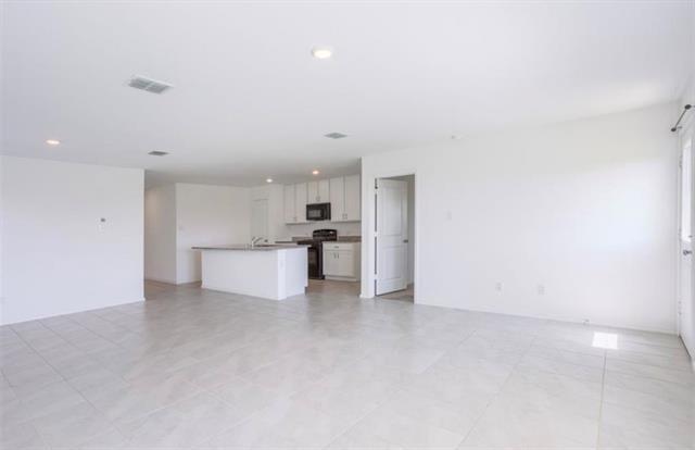 Photo - 1617 Vattier St
