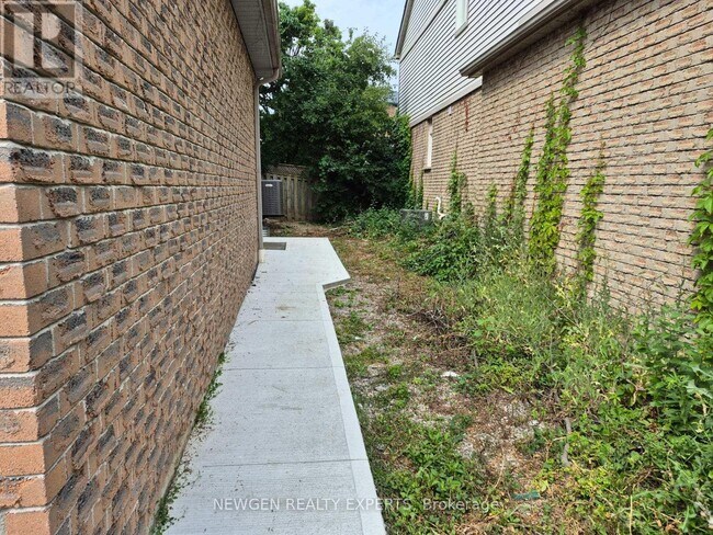 Photo - 2878 Rainwater Dr