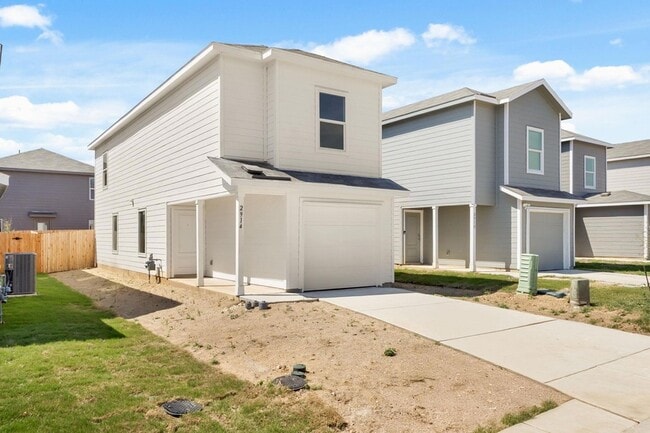 Photo - 2914 Carnelian Trl