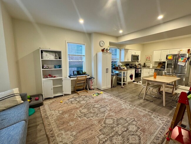 Photo - 120 Pitman St Unit 1
