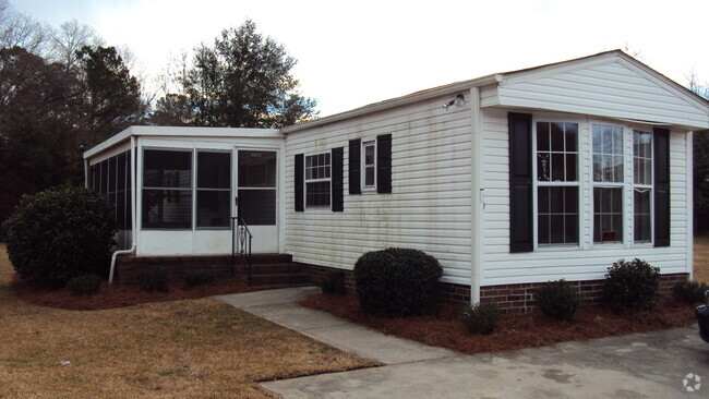 Building Photo - 2834 Apple Valley Dr Rental