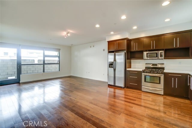 Photo - 13045 Pacific Promenade Unidad 103