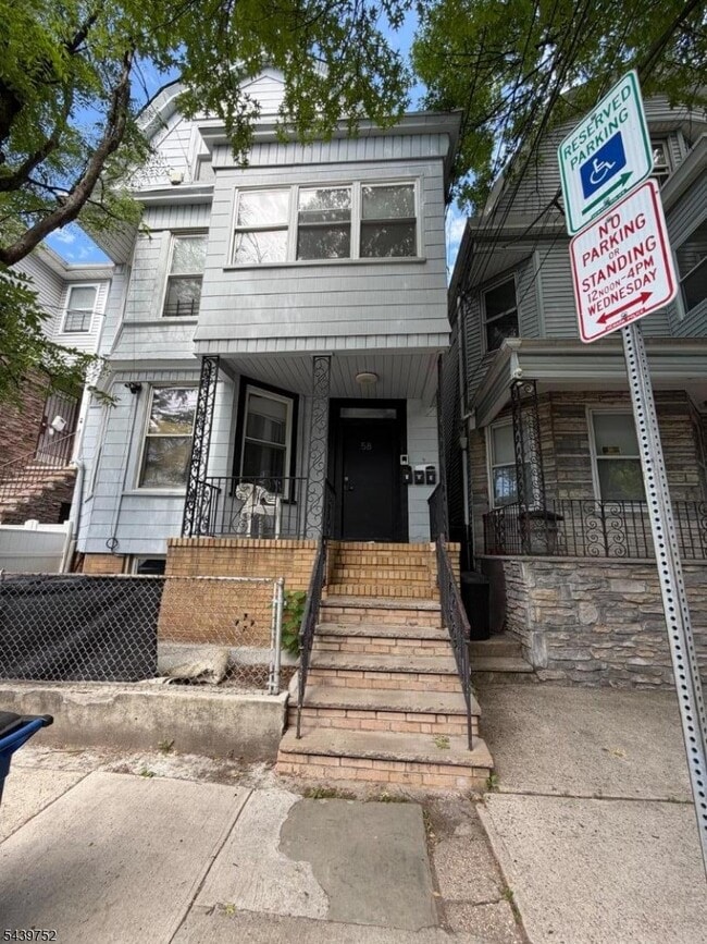 Building Photo - 58 N 5th St Unit 3