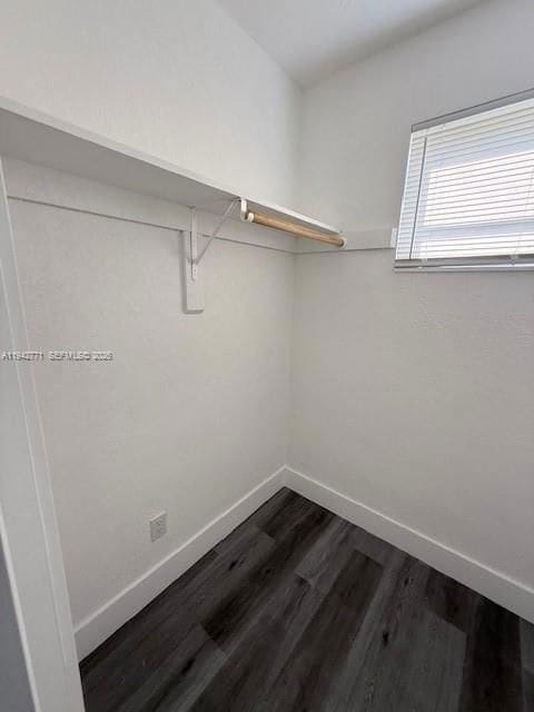 Photo - 275 NE 173rd St