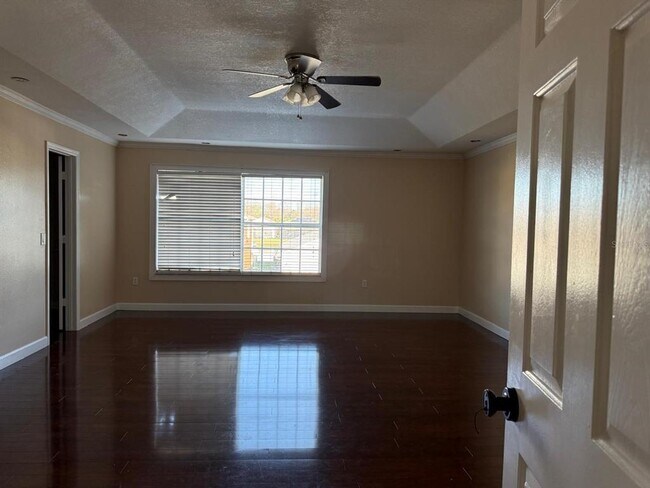 Photo - 3208 Fairfield Dr