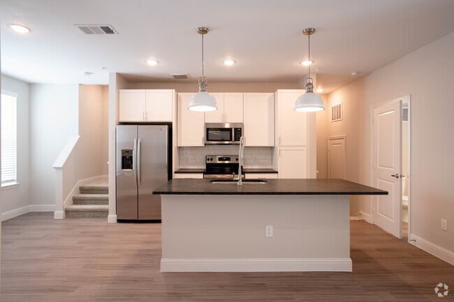 2BR, 2.5BA Townhome