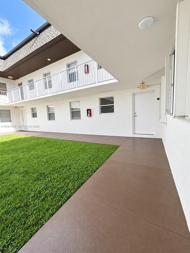 Photo - 8475 SW 94th St Unit 108E