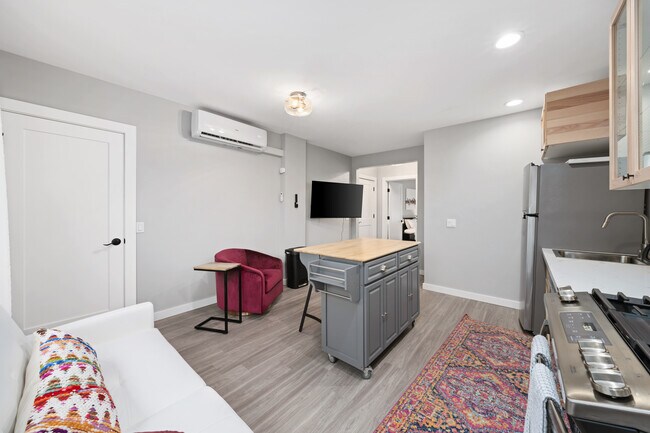 Photo - 2644 33rd St Unit B