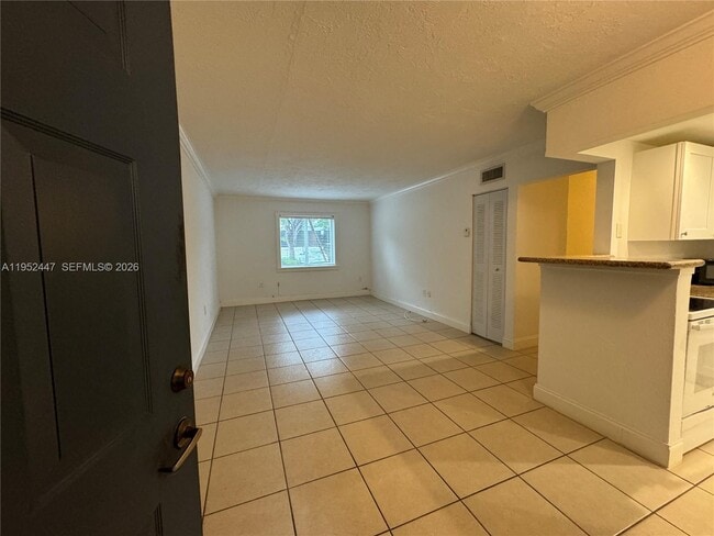 Photo - 8605 SW 68th Ct Unit 4