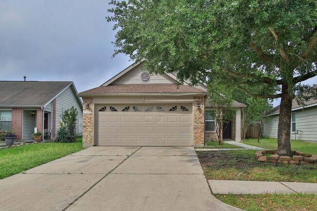 Building Photo - 3BR Home in Legends Run with Community Poo...