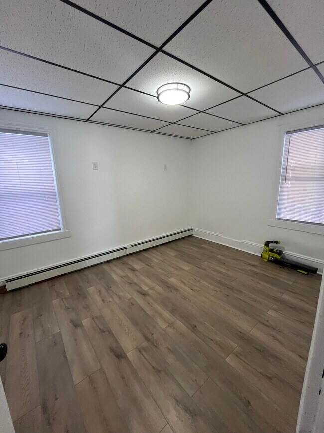 Photo - 211 Oxford St Unit 1st floor apt